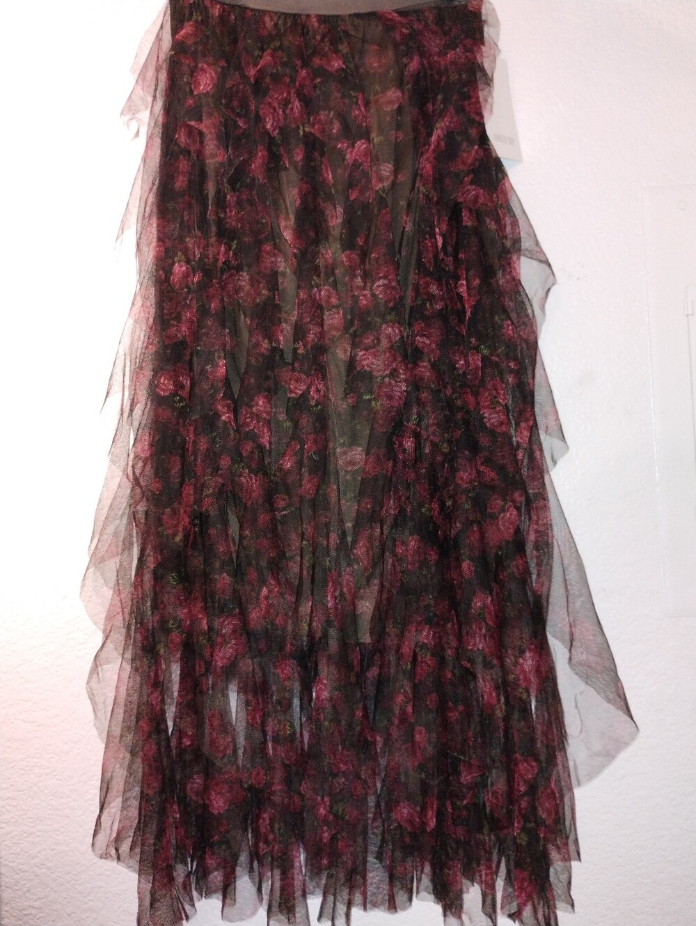Amber Sky Skirt Sheer Ruffle Layers Lined Elastic Waist Size Large Red Black